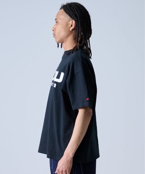 FUBU( フブ)の「FUBU フブ ブランド ロゴ 刺繍 アメカジ クルーネック 半袖 Tシャツ ティーシャツ(Tシャツ/カットソー・メンズ・ホワイト/ブラック/ライトブルー・L/XL/XXL/M)」の12枚目の写真