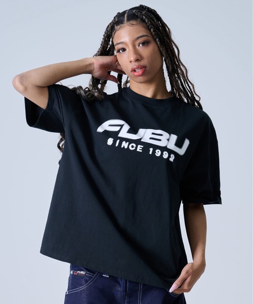 入手困難 即納 ネコポス送料無料 フブ FUBU Tシャツ 定番ロゴ FUBU tシャツ / フブ 刺繍 ロゴ S/S Tシャツ メンズ レディース