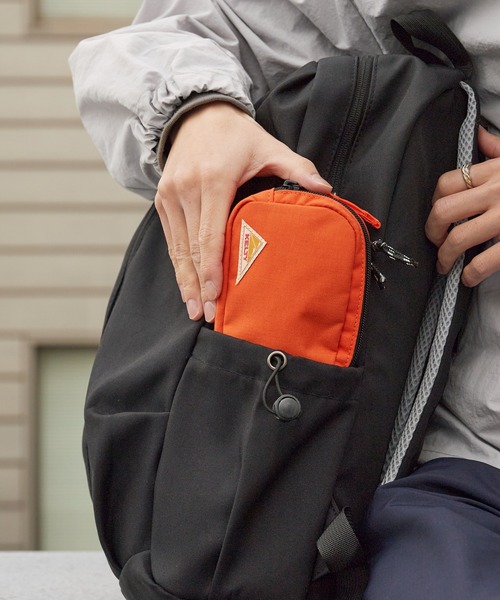 KELTY（ケルティ）の「KELTY/ケルティ MICRO POUCH 3 ナイロン マイクロポーチ ミニポーチ 小物入れ 2026年 夏 夏服（ポーチ・メンズ・ブラック/ネイビー/キャメル/グレー/ライトベージュ/スカイブルー/ターコイズブルー/ベージュ/パープル/オレンジ/ライトグリーン/オリーブ/マスタード・FREE）」の13枚目の写真
