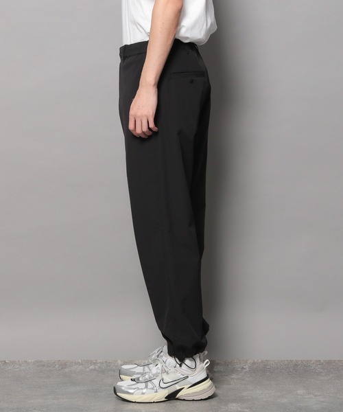 BAYFLOW（ベイフロー）の「【BUDDIES Dept.】ナイロントラウザー[ストレッチ・イージーケア・マシンウォッシャブル]（その他パンツ・メンズ・ブラック/グレー・MEDIUM/LARGE）」の8枚目の写真