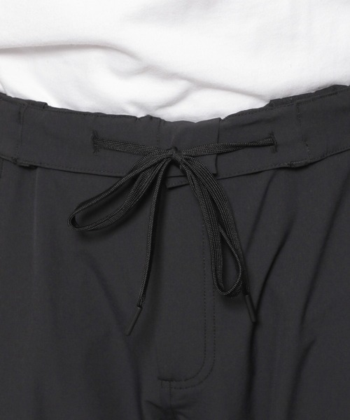 BAYFLOW（ベイフロー）の「【BUDDIES Dept.】ナイロントラウザー[ストレッチ・イージーケア・マシンウォッシャブル]（その他パンツ・メンズ・ブラック/グレー・MEDIUM/LARGE）」の14枚目の写真