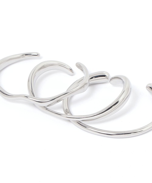 GLOBAL WORK（グローバルワーク）の「ステンレスニュアンスバングル/293608（バングル/リストバンド・レディース・シルバー系その他2/ゴールド/シルバー/ゴールド系その他/シルバー系その他/ゴールド系その他2・FREE）」の8枚目の写真