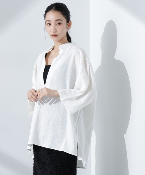 NANO universe(ナノユニバース)の「Anti Smell Linen プルオーバーVネックシャツ(シャツ/ブラウス・レディース・ホワイト/ブラック/ベージュ・FREE)」の1枚目の写真
