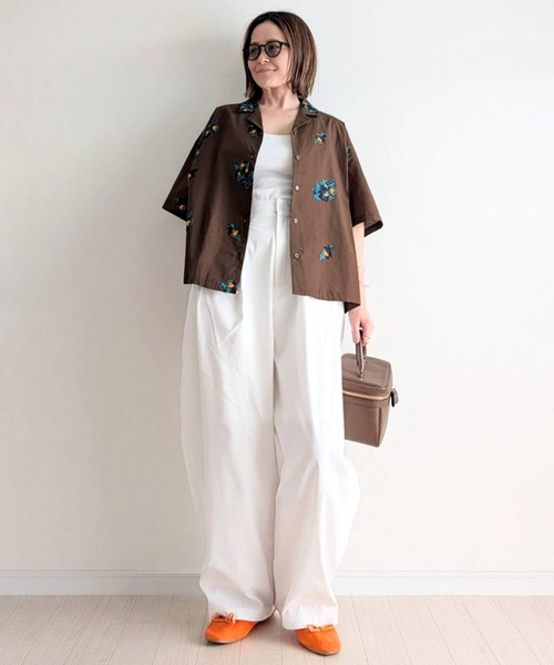 notch.（ノッチ）の「【 notch. by yui 】エンブロイダリーオープンカラーシャツ（シャツ/ブラウス・レディース・ブルー/オフホワイト/イエロー/ブラウン・M）」の2枚目の写真