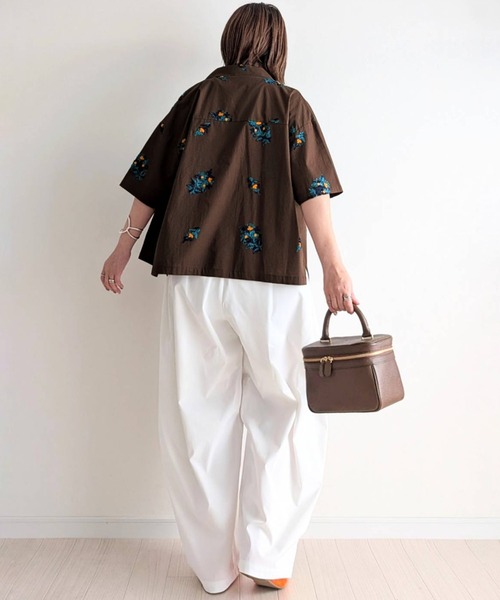 notch.（ノッチ）の「【 notch. by yui 】エンブロイダリーオープンカラーシャツ（シャツ/ブラウス・レディース・ブルー/オフホワイト/イエロー/ブラウン・M）」の8枚目の写真