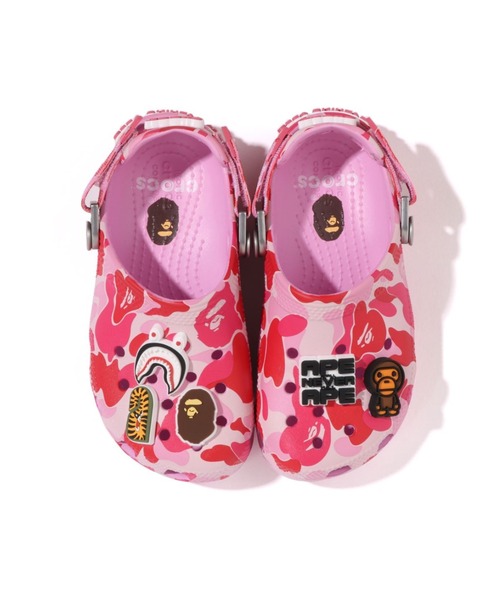 A BATHING APE（アベイシングエイプ）の「BAPE X CROCS - CLOG（サンダル・キッズ・ブルー/ピンク/グリーン・18.5/19/18/20/21/19.5）」の16枚目の写真