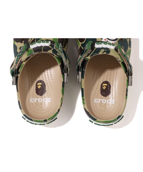 A BATHING APE（アベイシングエイプ）の「BAPE X CROCS - CLOG（サンダル・キッズ・ブルー/ピンク/グリーン・18.5/19/18/20/21/19.5）」の5枚目の写真