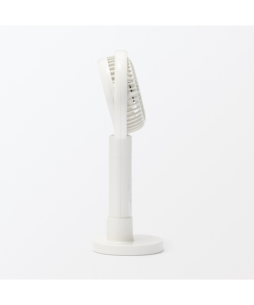 無印良品(ムジルシリョウヒン)の「角度が変えられる充電式ハンディファン(生活家電・メンズ・ピンク/ホワイト/グレー・FREE)」の5枚目の写真