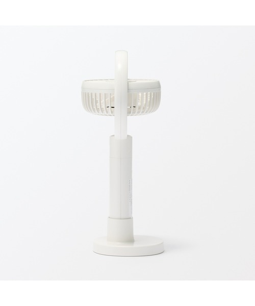 無印良品(ムジルシリョウヒン)の「角度が変えられる充電式ハンディファン(生活家電・メンズ・ピンク/ホワイト/グレー・FREE)」の6枚目の写真