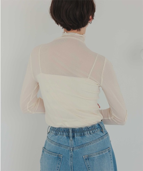 titivate(ティティベイト)の「袖コード刺繍ハイネックプルオーバー(Tシャツ/カットソー・レディース・チャコール/ブルー/アイボリー・M)」の13枚目の写真