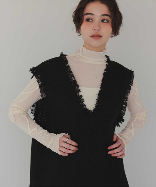 titivate(ティティベイト)の「袖コード刺繍ハイネックプルオーバー(Tシャツ/カットソー・レディース・チャコール/ブルー/アイボリー・M)」の18枚目の写真