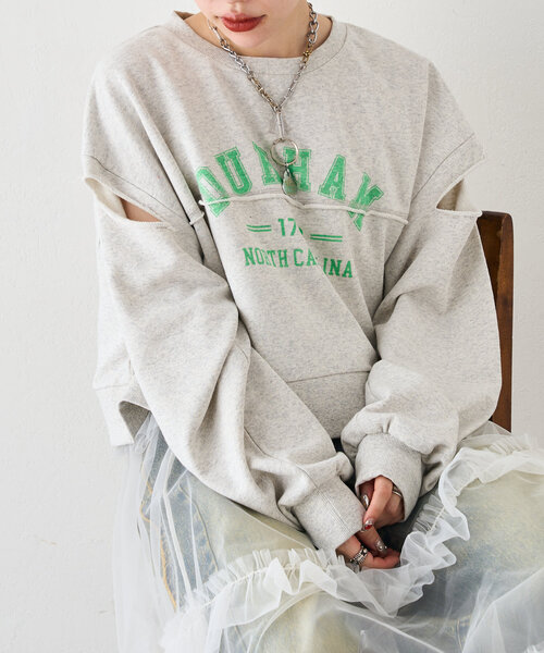 w closet（ダブルクローゼット）の「肩スリットロゴスウェット（Tシャツ/カットソー・レディース・ピンク/チャコールグレー/アイボリー・FREE）」の5枚目の写真