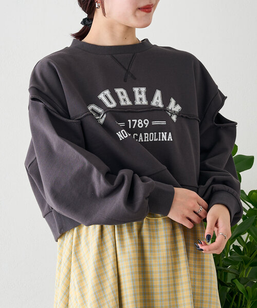 w closet（ダブルクローゼット）の「肩スリットロゴスウェット（Tシャツ/カットソー・レディース・ピンク/チャコールグレー/アイボリー・FREE）」の17枚目の写真