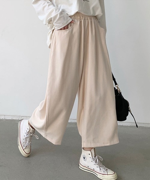 SallyLunn(サリーラン)の「ワイドコクーンパンツ(その他パンツ・レディース・ブラック/アイボリー/ブルー・MEDIUM/LARGE)」の10枚目の写真