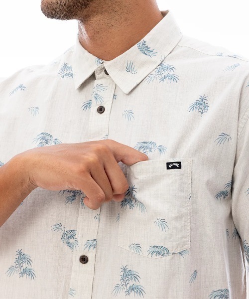 BILLABONG(ビラボン)の「BILLABONG メンズ SUNDAYS MINI SS 半袖シャツ 【2025年春夏モデル】/ビラボン総柄プリント半袖シャツ(シャツ/ブラウス・メンズ・モスグリーン/ブラック/クリーム・X-LARGE/MEDIUM/LARGE)」の7枚目の写真