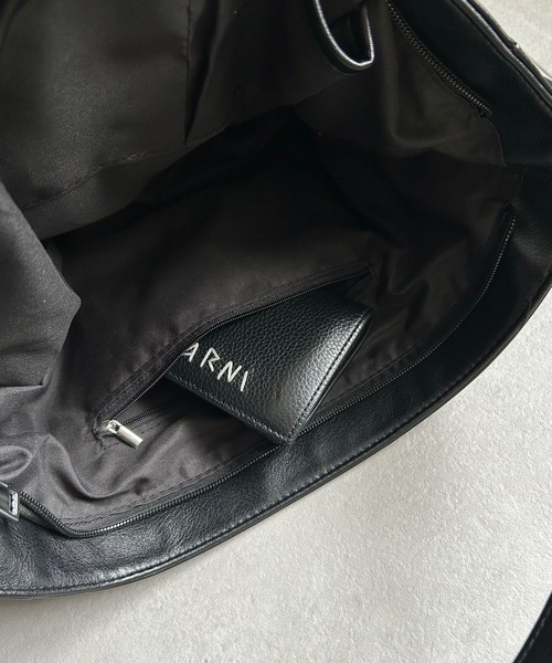 B.R.U（ブル）の「フェイクレザーアウトポケットアクセントショルダーバッグ（ショルダーバッグ・メンズ・ブラック系その他/ブラック・FREE）」の9枚目の写真