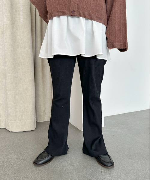 PILIT（ピリット）の「リブフレアパンツ（その他パンツ・レディース・ブラック/オフホワイト/杢グレー/ピンク・MEDIUM）」の2枚目の写真