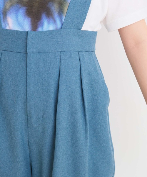 I am I in fact...（アイアムアイインファクト）の「LINEN-LIKE  BONBON パンツ（サロペット/オーバーオール・レディース・サックスブルー/ネイビー・FREE）」の3枚目の写真