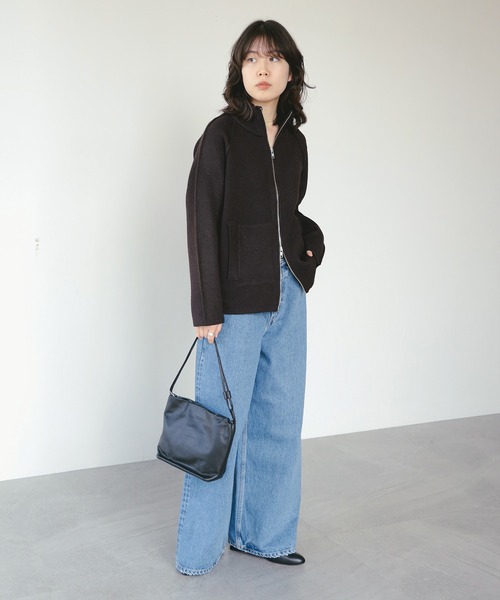 B:MING by BEAMS(ビーミングバイビームス)の「スタンドカラー ニット ジップ ブルゾン(ニット/セーター・レディース・ベージュ/ダークブラウン/グレー・ONE SIZE)」の4枚目の写真