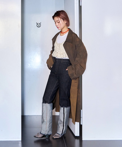 LIVINGTONE（リヴィントーン）の「LIVINGTONE DOLK Straight loose LT-DOLK5-08：デニムパンツ（デニムパンツ・レディース・ブラック・36/34）」の2枚目の写真