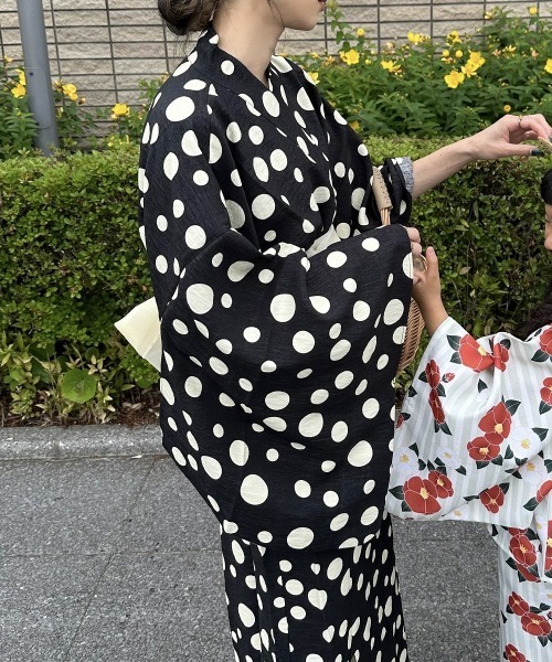 Neina（ネイナ）の「【浴衣】ドット柄ワンピース浴衣セット（上衣＋ワンピース＋帯） 〔Neina〕（浴衣・レディース・ホワイト系/ブラック系・FREE）」の13枚目の写真