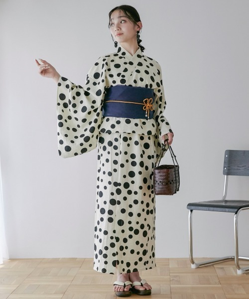 Neina（ネイナ）の「【浴衣】ドット柄ワンピース浴衣セット（上衣＋ワンピース＋帯） 〔Neina〕（浴衣・レディース・ホワイト系/ブラック系・FREE）」の20枚目の写真