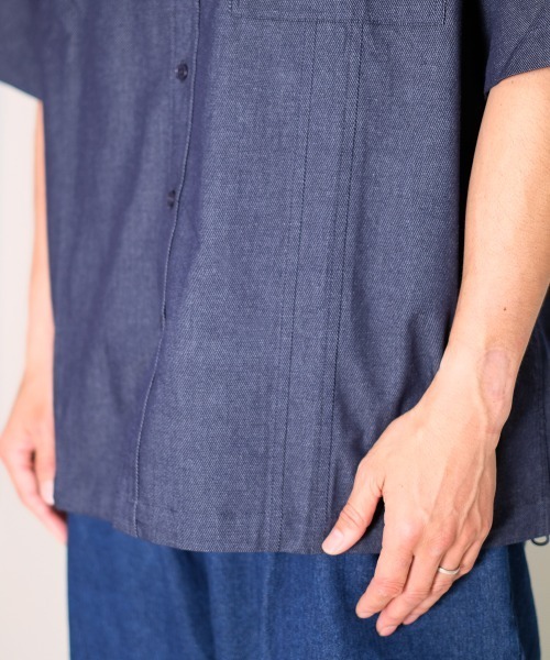 R.(rehacer)(アールドット(レアセル))の「R. : Wide Loose Light oz Denim S/S Shirt(シャツ/ブラウス・メンズ・インディゴブルー・MEDIUM/LARGE/X-LARGE)」の7枚目の写真