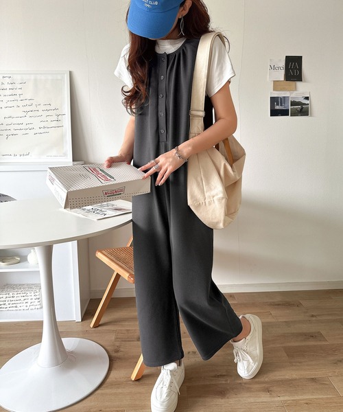 classicalelf(クラシカルエルフ)の「【イージーケア】ふんわり上品、だけどラフ。膨れジャガードヘンリージャガードサロペット(サロペット/オーバーオール・レディース・モカ/チャコール/ブラック・X-LARGE/LARGE/MEDIUM/SMALL)」の16枚目の写真