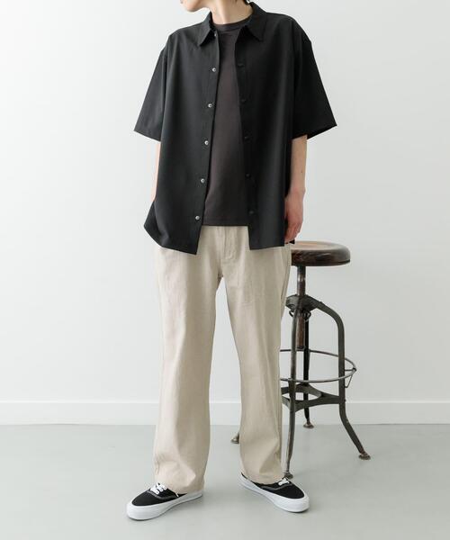 ITEMS URBANRESEARCH（アイテムズ アーバンリサーチ）の「2wayストレッチスナップ半袖シャツ（シャツ/ブラウス・メンズ・ベージュ/ネイビー/グレー/ブラック/ライトベージュ・MEDIUM/LARGE）」の17枚目の写真