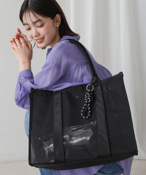 Bou Jeloud(ブージュルード)の「チュールメッシュスクエアトート(トートバッグ・レディース・ブラック・ONESIZE)」の1枚目の写真