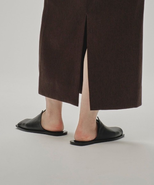 TODAYFUL（トゥデイフル）の「TODAYFUL Leather Slit Sandals 12511003（サンダル・レディース・オフホワイト/ブラック・36/38/37）」の5枚目の写真