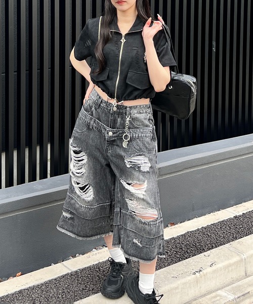 Figments（フィグメンツ）の「半袖クロップドショルダーZIPトップ（シャツ/ブラウス・レディース・ブラック/スミクロ・FREE）」の4枚目の写真