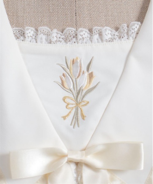 axes femme POETIQUE（アクシーズファムポエティック）の「リボン付チューリップ刺繍ブラウス（シャツ/ブラウス・レディース・キナリ/ネイビー/ラベンダー・MEDIUM）」の14枚目の写真