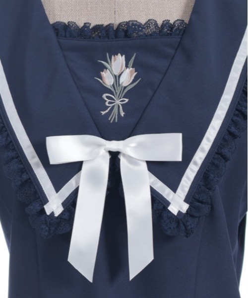 axes femme POETIQUE（アクシーズファムポエティック）の「リボン付チューリップ刺繍ブラウス（シャツ/ブラウス・レディース・キナリ/ネイビー/ラベンダー・MEDIUM）」の22枚目の写真