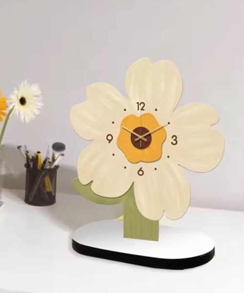 ammy.（エイミードット）の「【 ammy. / エイミードット 】 韓国インテリア風 フラワー 置時計（置時計・レディース・ピンク/ホワイト・FREE）」の4枚目の写真