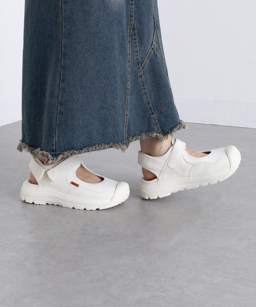 UNIVERSAL OVERALL（ユニバーサルオーバーオール）の「【UNIVERSAL OVERALL】UO33 サンダル（サンダル・メンズ・ホワイト/ブラック・6/8/9/5/7）」の4枚目の写真