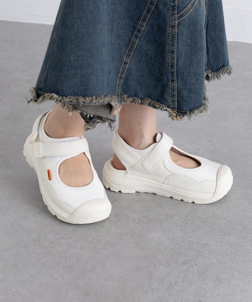 UNIVERSAL OVERALL（ユニバーサルオーバーオール）の「【UNIVERSAL OVERALL】UO33 サンダル（サンダル・メンズ・ホワイト/ブラック・6/8/9/5/7）」の5枚目の写真