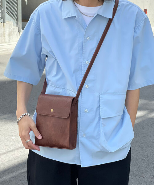 CIAOPANIC（チャオパニック）の「スクエアーショルダーバック（ショルダーバッグ・レディース・ブラウン/ブラック/カーキ・FREE）」の19枚目の写真