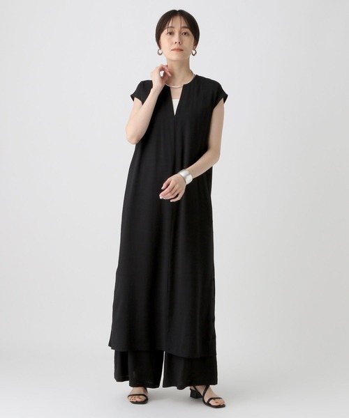 Elura(エルーラ)の「シャリサラサイドスリットワンピース〈低身長サイズあり〉/450251(ワンピース・レディース・ブラック/ベージュ/ダークブラウン・FREE/FREE(S))」の22枚目の写真