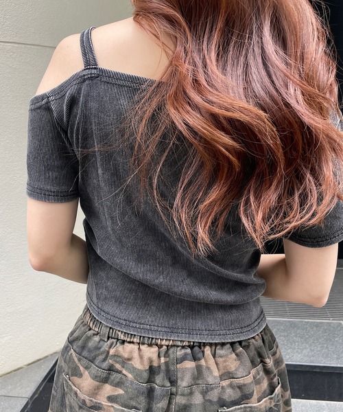 ROGER AND RAW(ロジャーアンドロウ)の「ワンショルダー半袖ドロストトップス(Tシャツ/カットソー・レディース・ホワイト/ブラック/グレー/杢グレー/カーキ・FREE)」の8枚目の写真
