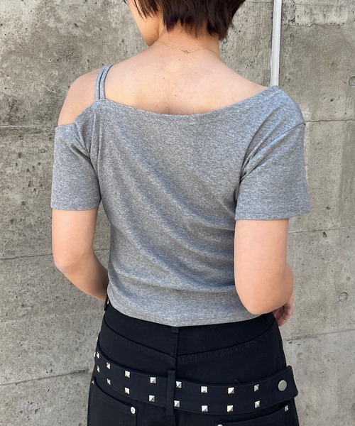 ROGER AND RAW(ロジャーアンドロウ)の「ワンショルダー半袖ドロストトップス(Tシャツ/カットソー・レディース・ホワイト/ブラック/グレー/杢グレー/カーキ・FREE)」の21枚目の写真