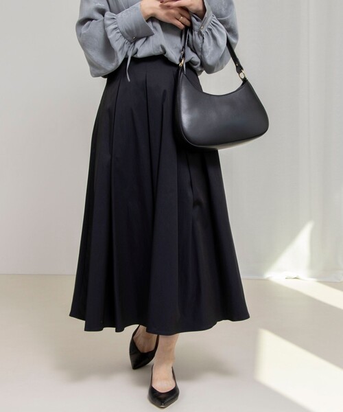 NOLLEY’S Sophi（ノーリーズソフィ）の「【追加】ウォッシャブルタフタタックフレアスカート（スカート・レディース・ブラック/ベージュ・38/36/34）」の8枚目の写真