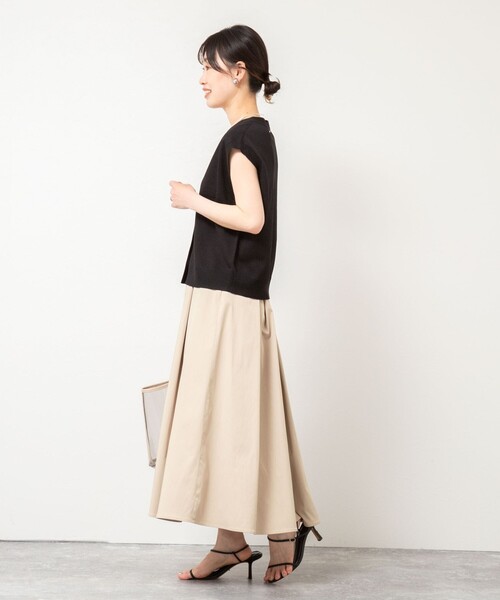 NOLLEY’S Sophi（ノーリーズソフィ）の「【追加】ウォッシャブルタフタタックフレアスカート（スカート・レディース・ブラック/ベージュ・38/36/34）」の9枚目の写真