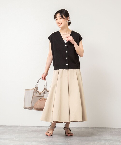 NOLLEY’S Sophi（ノーリーズソフィ）の「【追加】ウォッシャブルタフタタックフレアスカート（スカート・レディース・ブラック/ベージュ・38/36/34）」の10枚目の写真