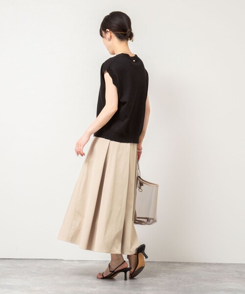 NOLLEY’S Sophi（ノーリーズソフィ）の「【追加】ウォッシャブルタフタタックフレアスカート（スカート・レディース・ブラック/ベージュ・38/36/34）」の11枚目の写真