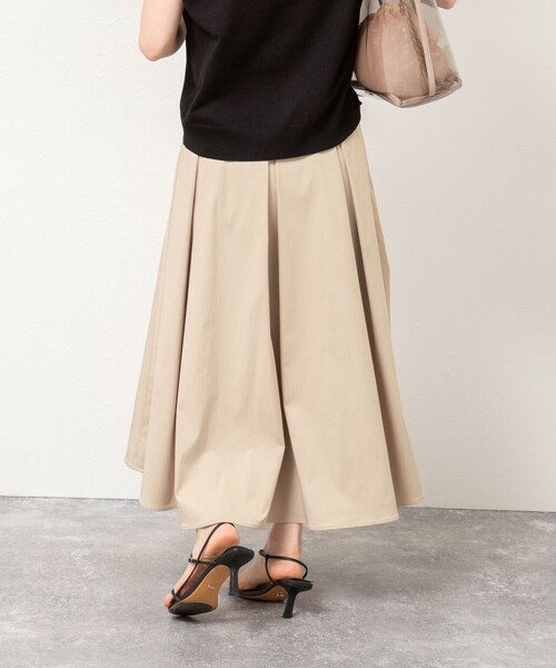 NOLLEY’S Sophi（ノーリーズソフィ）の「【追加】ウォッシャブルタフタタックフレアスカート（スカート・レディース・ブラック/ベージュ・38/36/34）」の12枚目の写真