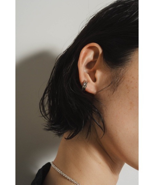 Knuth Marf（クヌースマーフ）の「mini hoop earring（イヤリング・レディース・シルバー・FREE）」の3枚目の写真