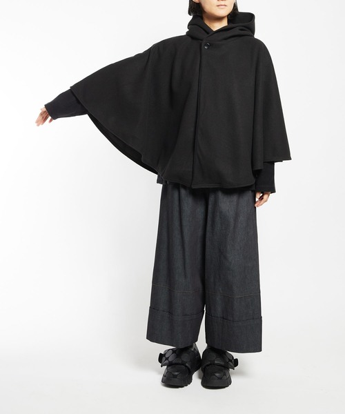 gomme（ゴム）の「ライトWジャージー　ポンチョ（ポンチョ・レディース・ネイビー/ブラック・MEDIUM）」の3枚目の写真