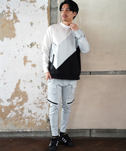 LUXE/R GOLF（ラグジュ ゴルフ）の「(RM)【LUXE/R GOLF】ストレッチ クロス 切り替え 配色 モックネック プルオーバー シャツ（スウェット・メンズ・ベージュ系/ブラック系/ホワイト系・L/XL/M）」の4枚目の写真