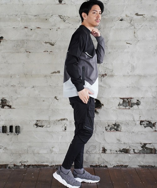 LUXE/R GOLF（ラグジュ ゴルフ）の「(RM)【LUXE/R GOLF】ストレッチ クロス 切り替え 配色 モックネック プルオーバー シャツ（スウェット・メンズ・ベージュ系/ブラック系/ホワイト系・L/XL/M）」の15枚目の写真